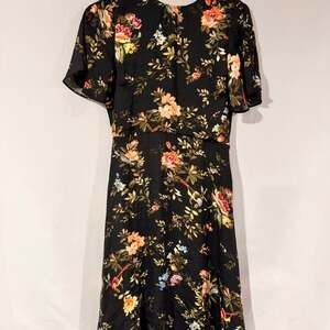 H&M Floral Flutter Sleeve Midi Dress